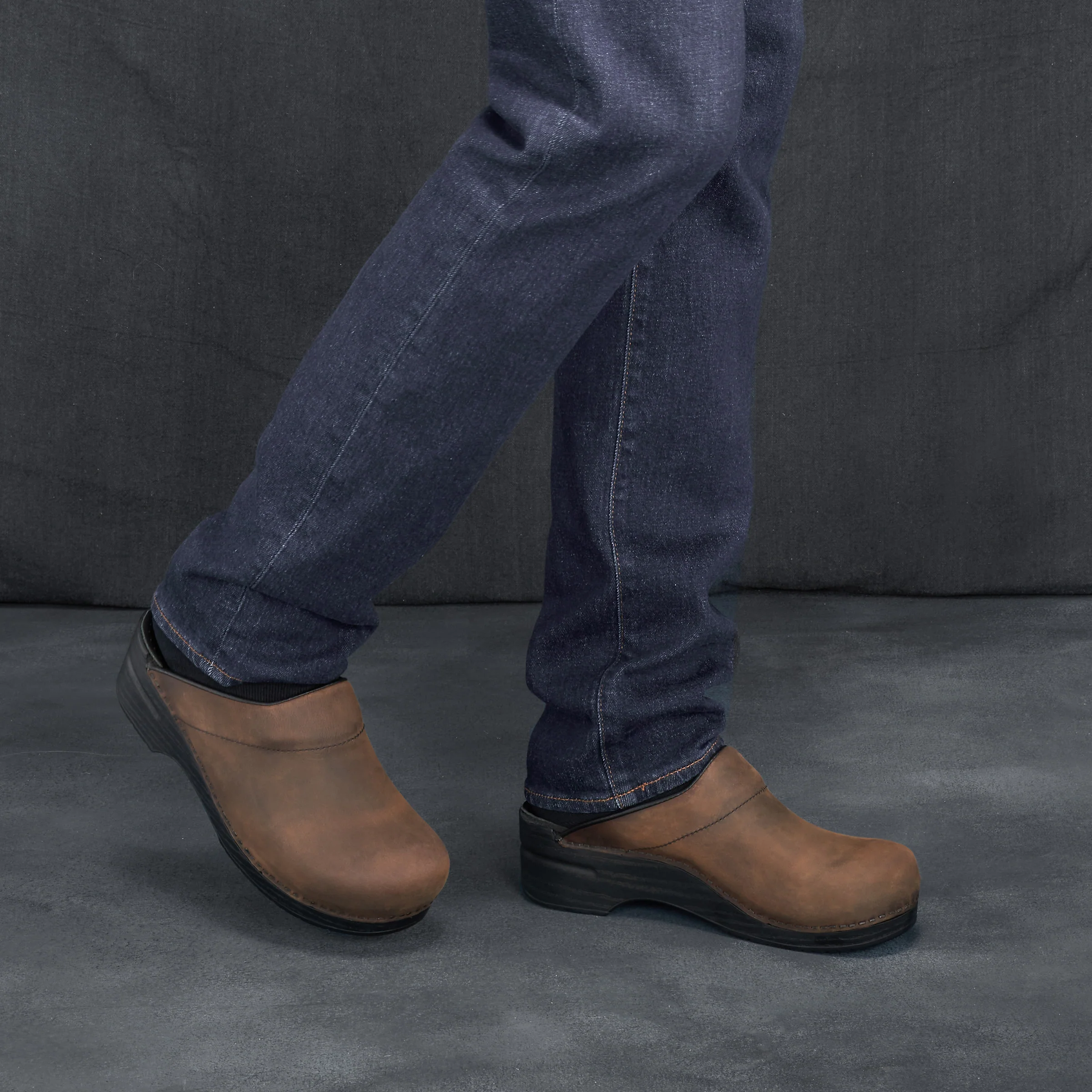 Karl Antique Brown/Black