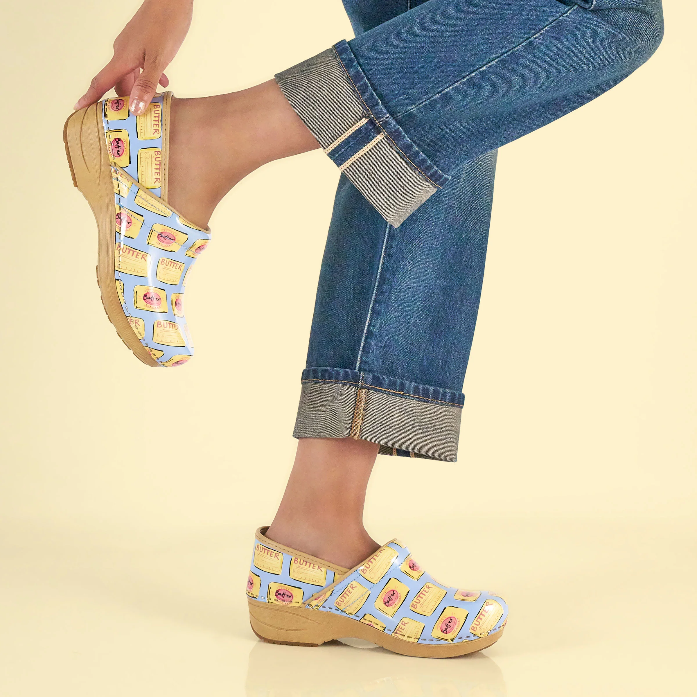 569-xp-2.0-clog-butter-patent-2.webp XP 2.0 Clog Butter Patent